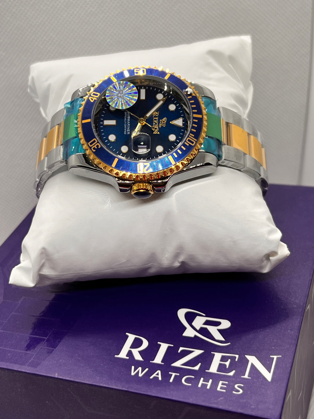 RIZ Two-Tone Dive Style Rotating Bezel Date Men's Watch