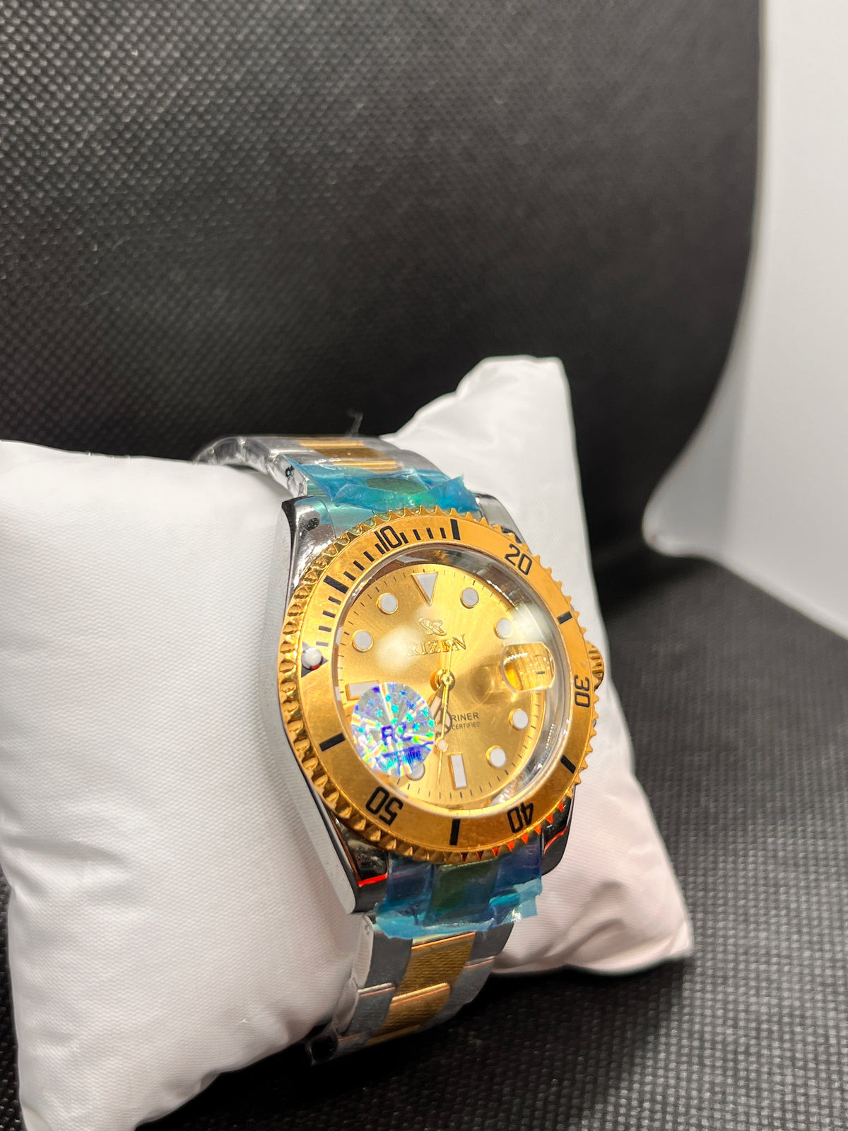 RIZ Two-Tone Dive Style Rotating Bezel Date Men's Watch