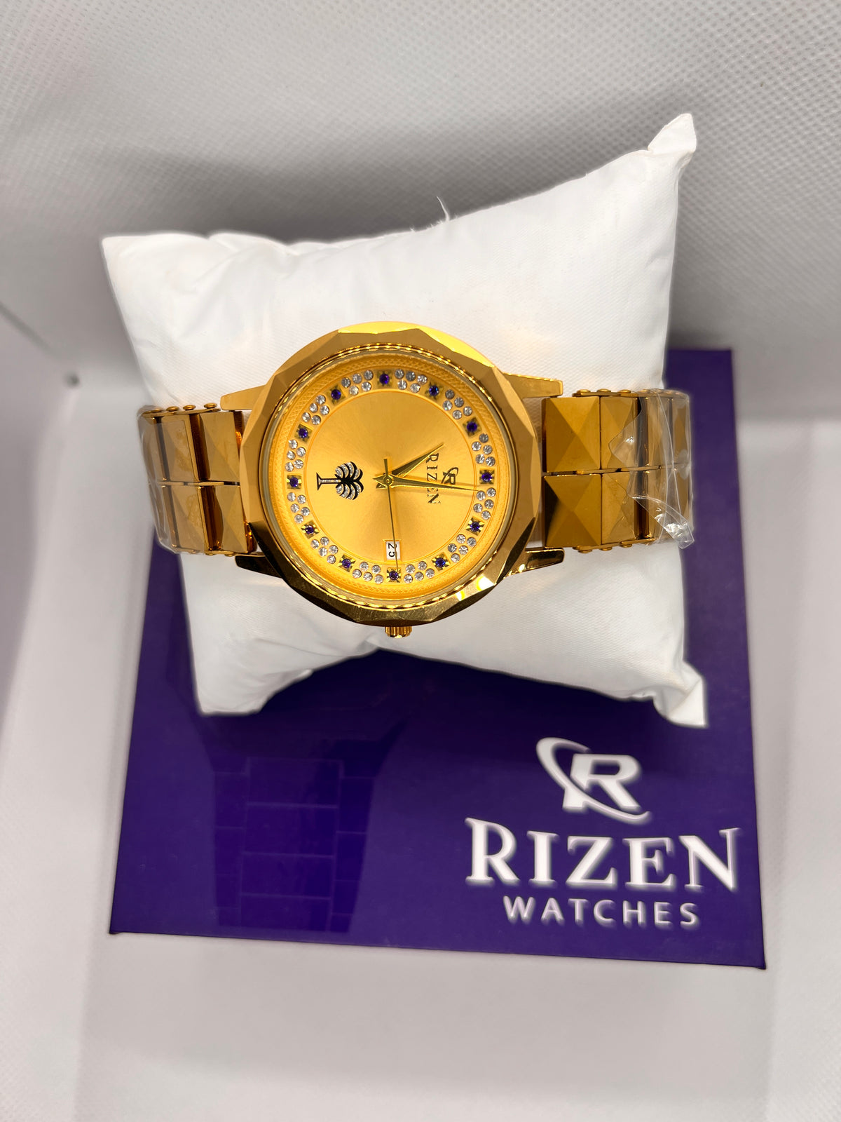 RIZ Ceramic Faceted Crystal Date Quartz Men's Watch