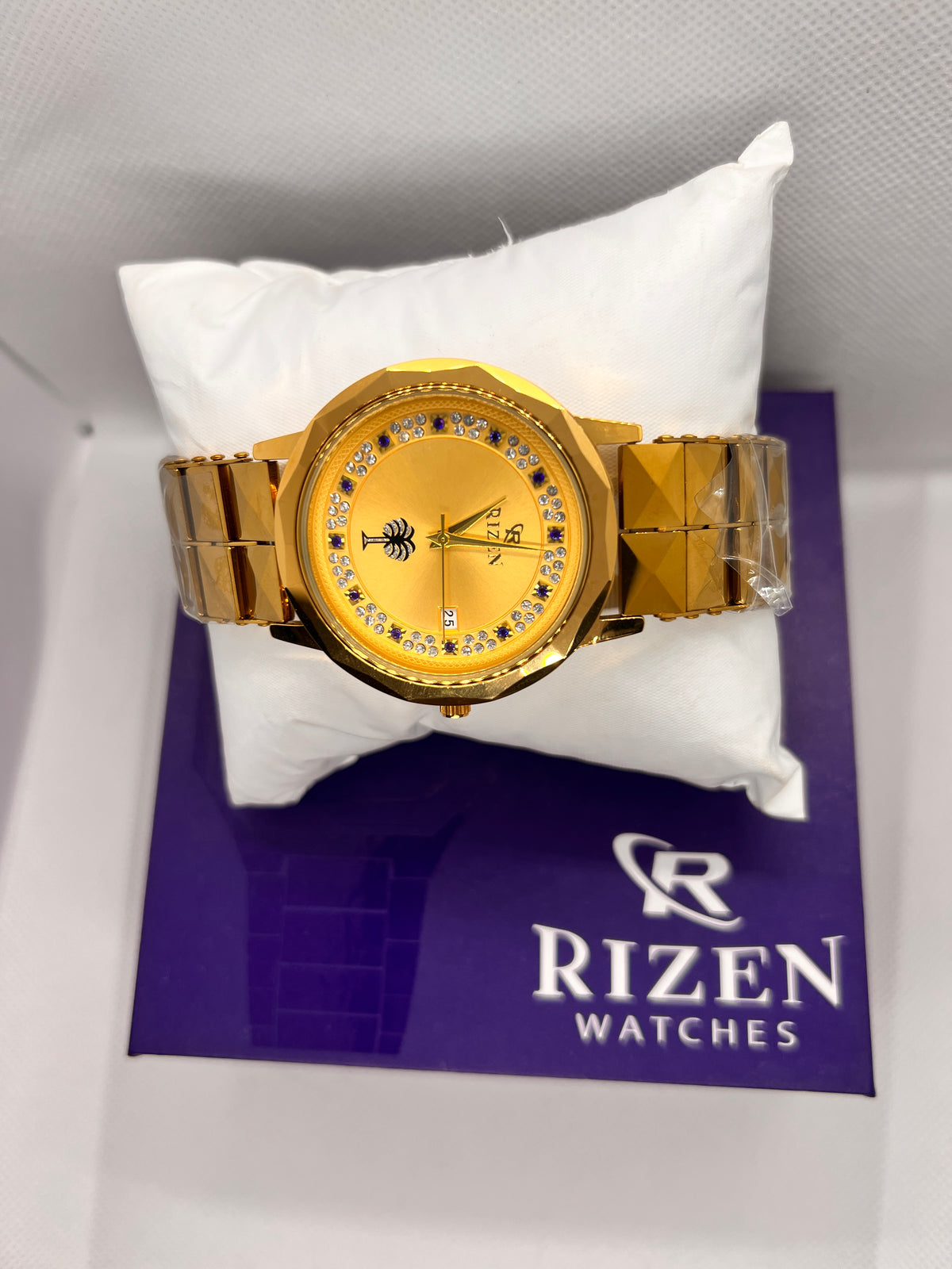 RIZ Ceramic Faceted Crystal Date Quartz Men's Watch