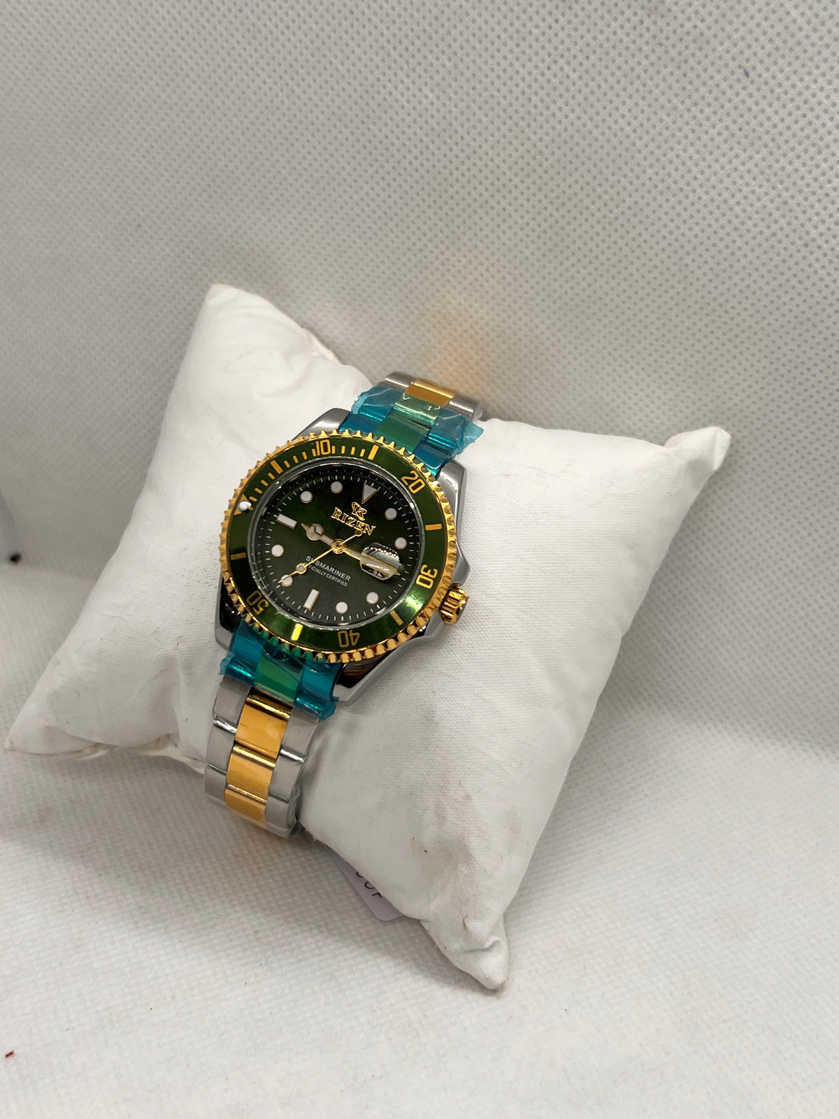 RIZ Two-Tone Dive Style Rotating Bezel Date Men's Watch