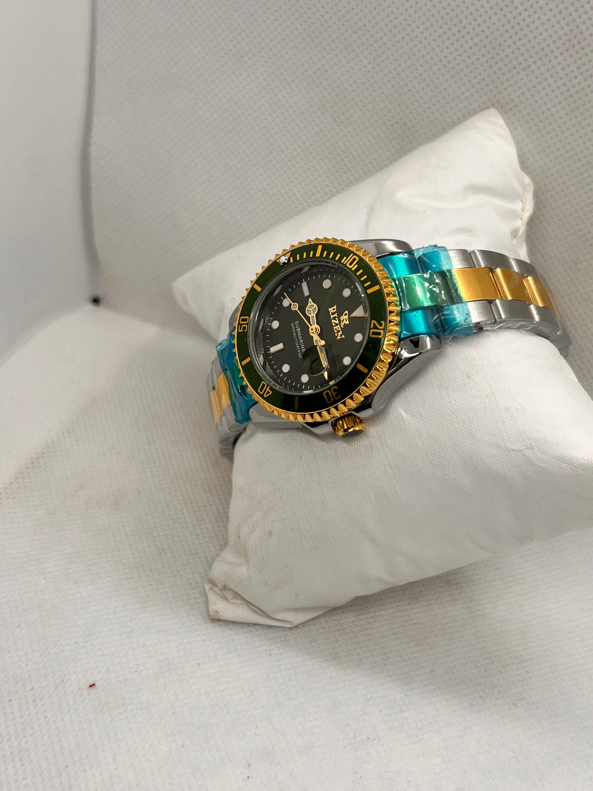 RIZ Two-Tone Dive Style Rotating Bezel Date Men's Watch